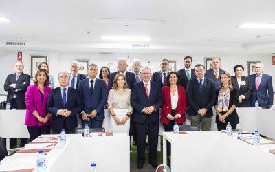 Cámaras de Andalucía y consejera de Empleo potenciarán su cooperación para el fomento del empleo y el apoyo a las empresas
